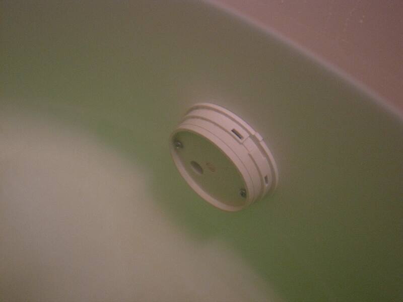 風呂が暖まらない原因は、フィルターのちょっとした目詰まり。 家庭用品修理